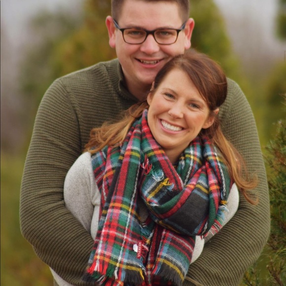 Meet your Posher, Sarah - Picture 1 of 1